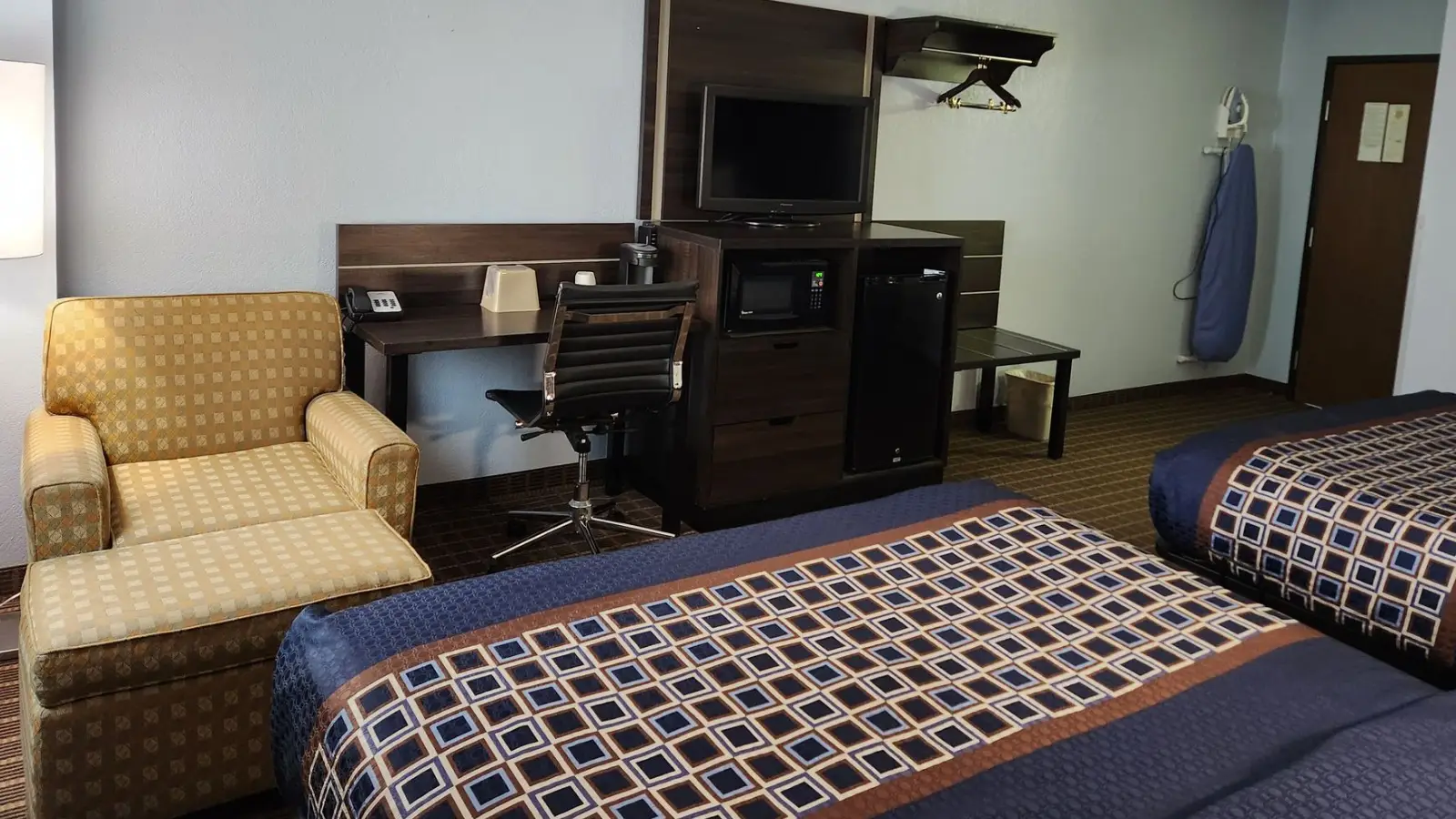 Accommodating Standard King Room